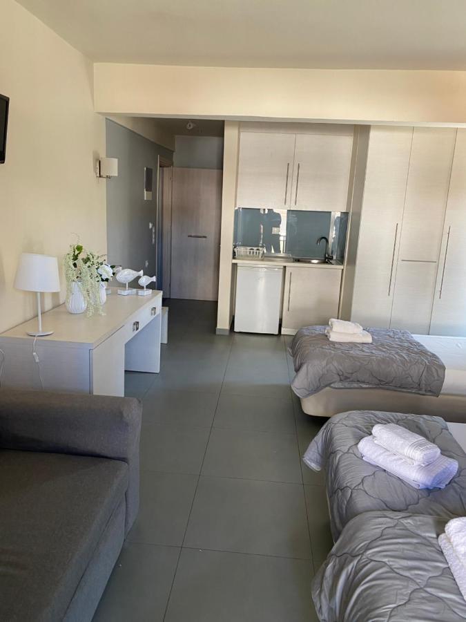 Blue Sea Boutique Apartments Olympiaki Akti Bagian luar foto