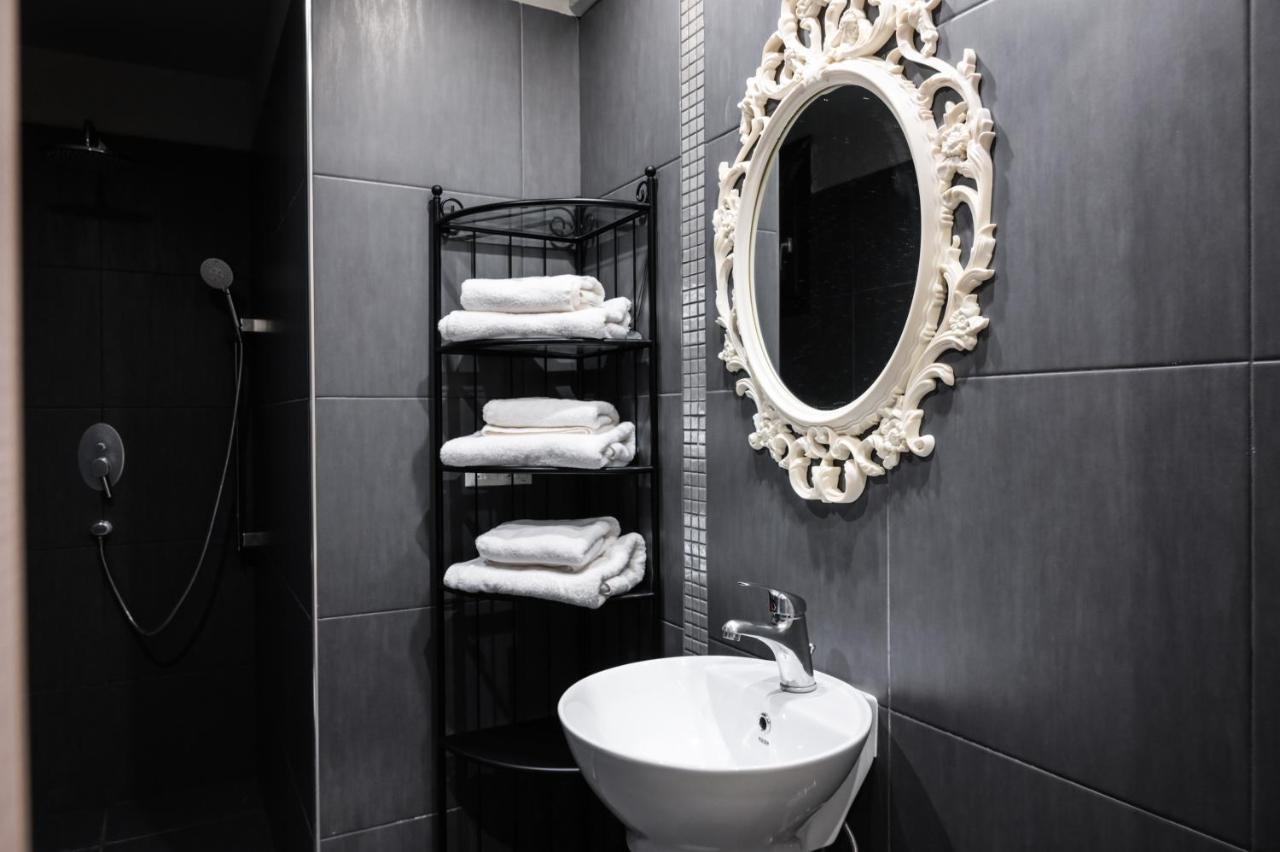 Blue Sea Boutique Apartments Olympiaki Akti Bagian luar foto