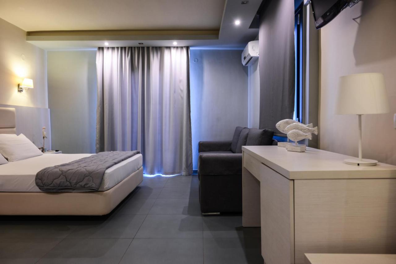 Blue Sea Boutique Apartments Olympiaki Akti Bagian luar foto